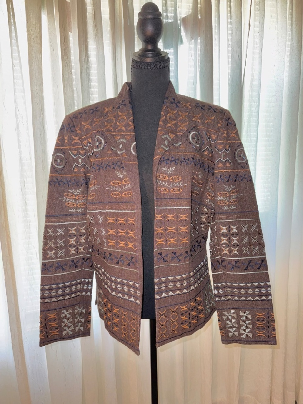 Woman's Coldwater Creek Embroidered Jacket Size 12